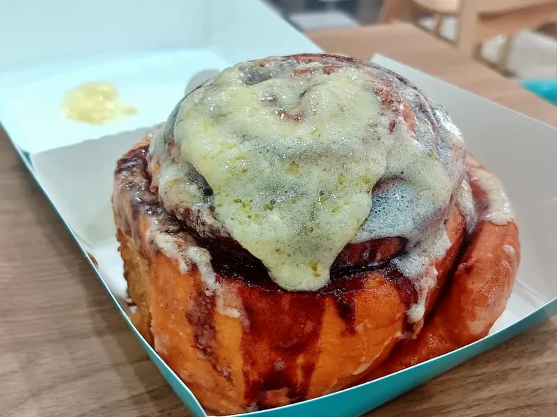 Cinnabon Cinnabon Classic Roll